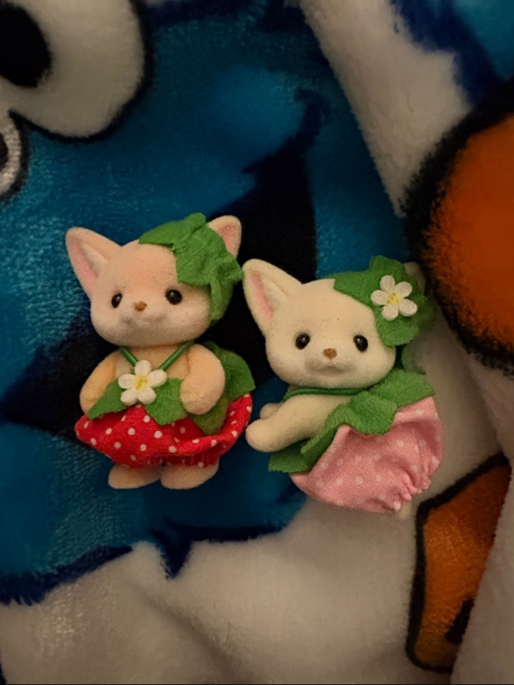 Calico Critters / Sylvanian Families | Very Berry Babies fennec